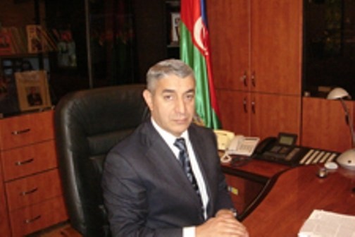 Eldar Mahmudovun yaxın qohumu da əfv olundu 