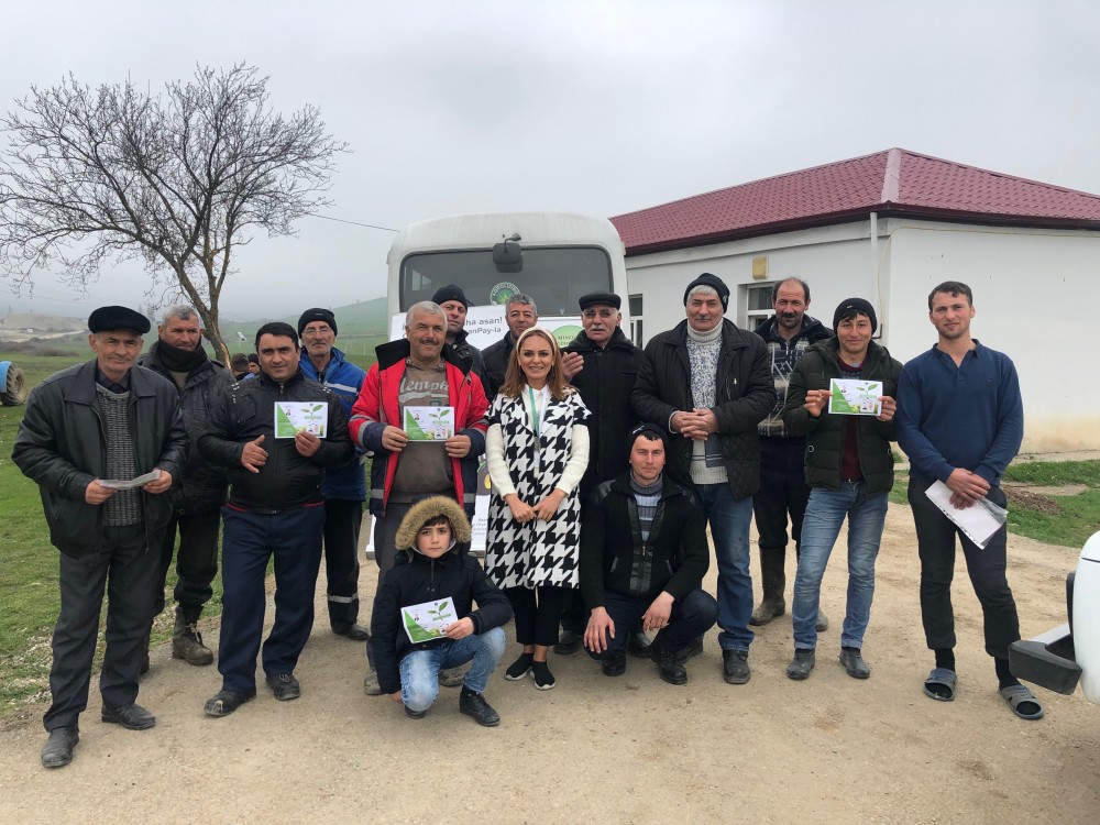 Siyəzəndə azot gübrəsinin satışı həyata keçirildi - FOTO
