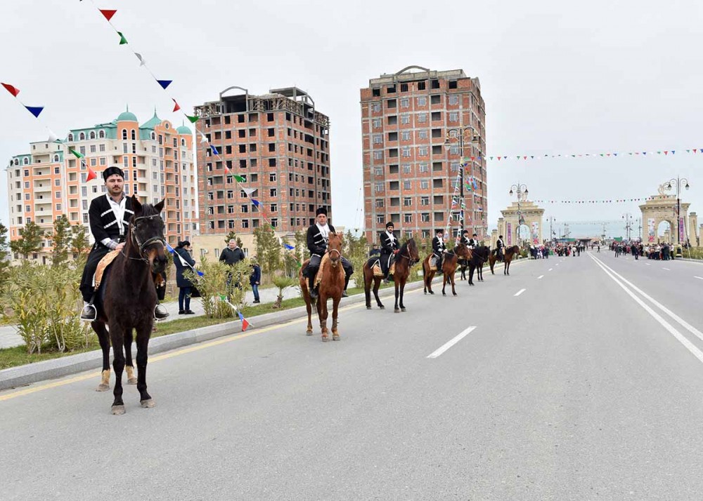 Sumqayıt bulvarında möhtəşəm Novruz şənliyi - FOTOLAR
