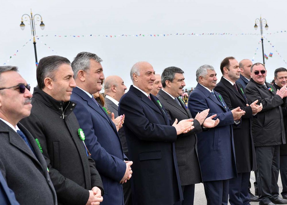 Sumqayıt bulvarında möhtəşəm Novruz şənliyi - FOTOLAR