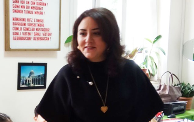 “Şərurlu İsfəndiyar 100 min pul istədi” - Evi alınan şəhid xanımı DANIŞDI