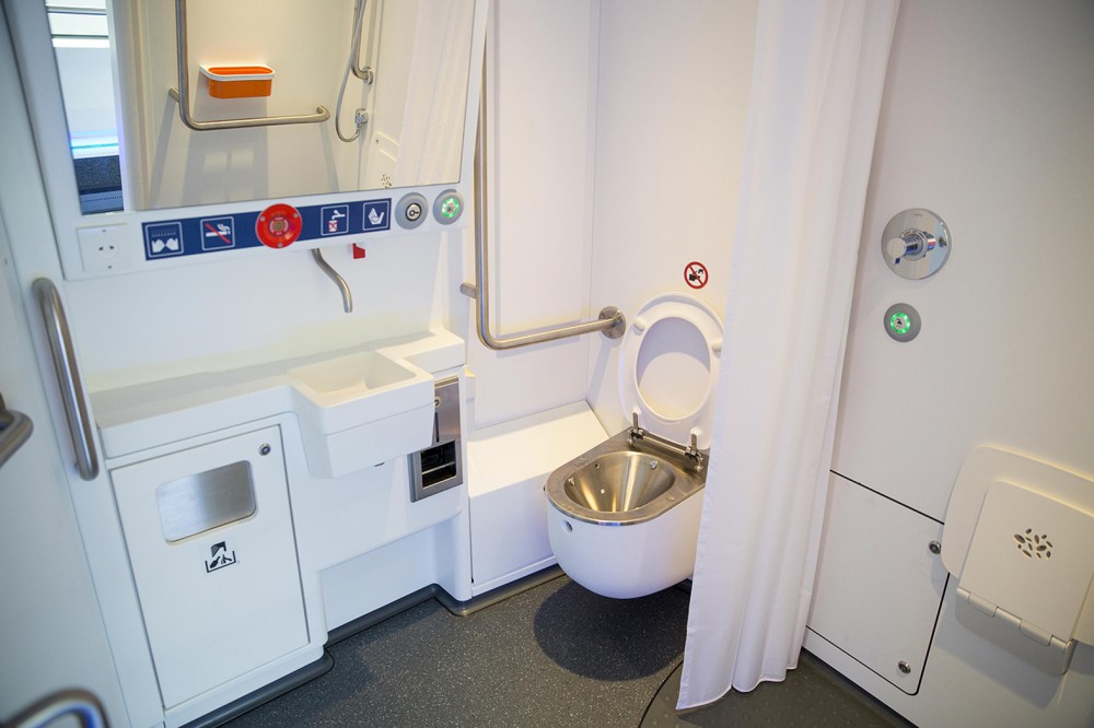 Baki-Tbilisi-Qars sərnişin qatarı Bakıya  çatdı - FOTOLAR