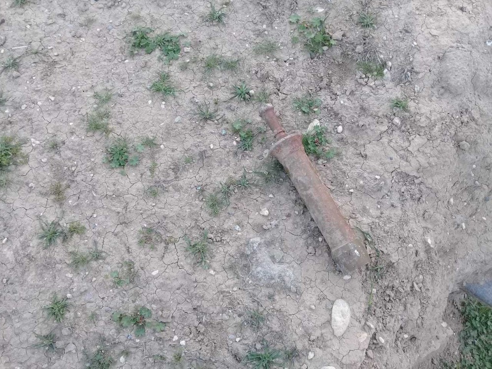 Tərtərdə əl qumbarası tapıldı - FOTO