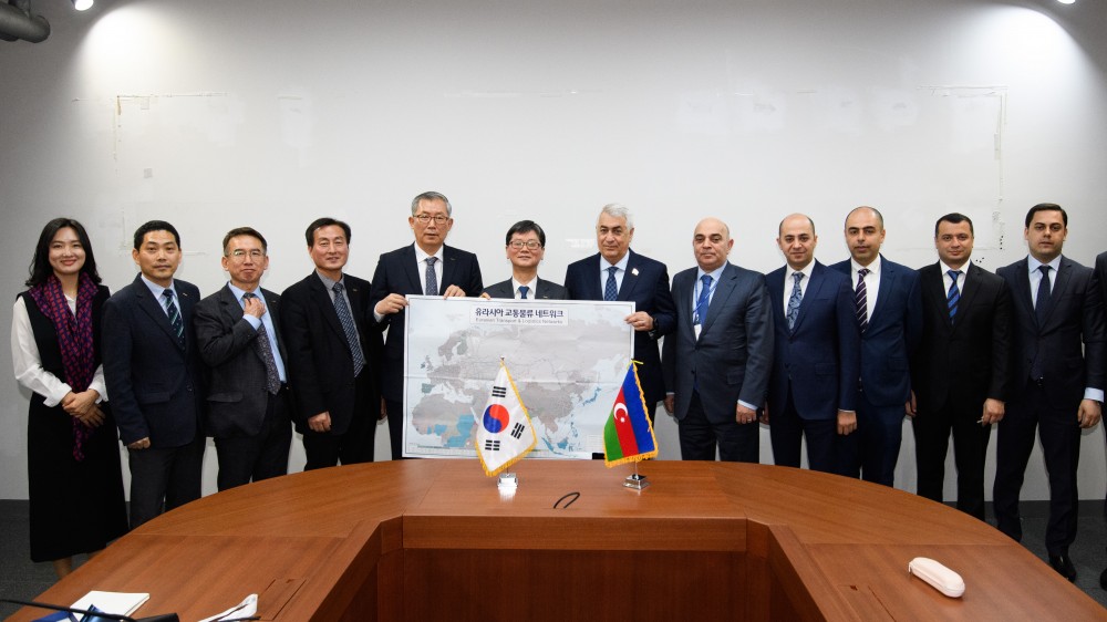 Seulda Cavid Qurbanovla Son Byonq Sokun arasında görüş oldu - FOTO