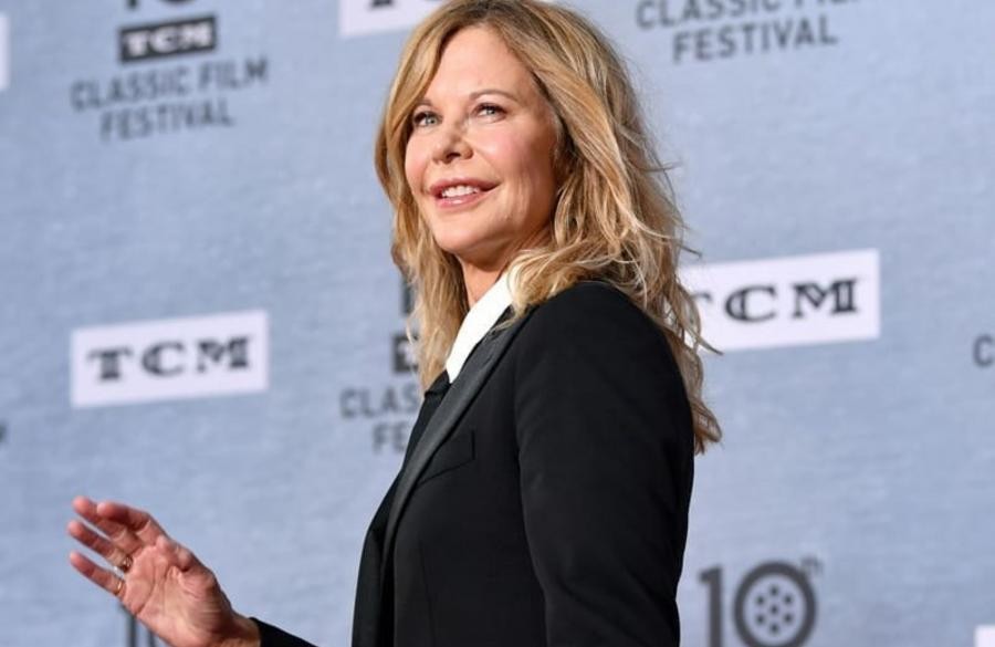 Məşhur aktrisa plastik əməliyyat etdirdi - FOTO