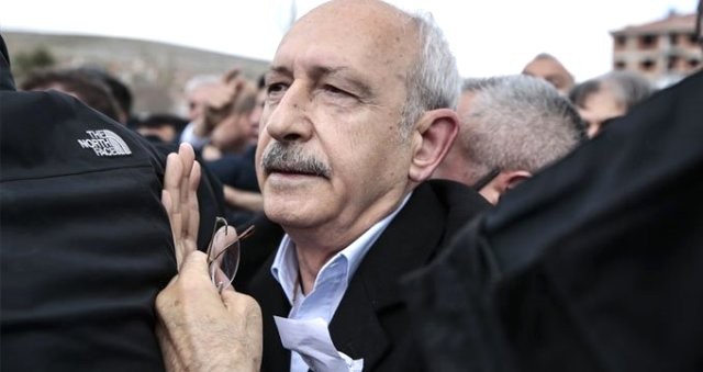 Kılıçdaroğluna hücum edənlərin kimliyi məlum oldu - FOTOLAR