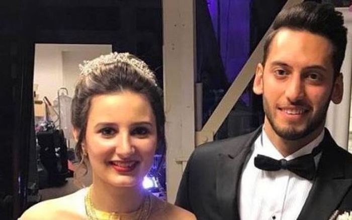 Məşhur futbolçu həyat yoldaşı ilə barışdı - 1 gecə üçün 2500 dollar ödədi