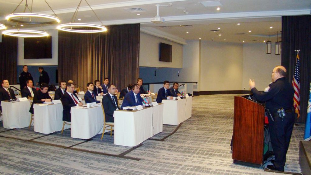 Azərbaycan gömrükçüləri ABŞ-da praktiki təlimlərdə iştirak ediblər 