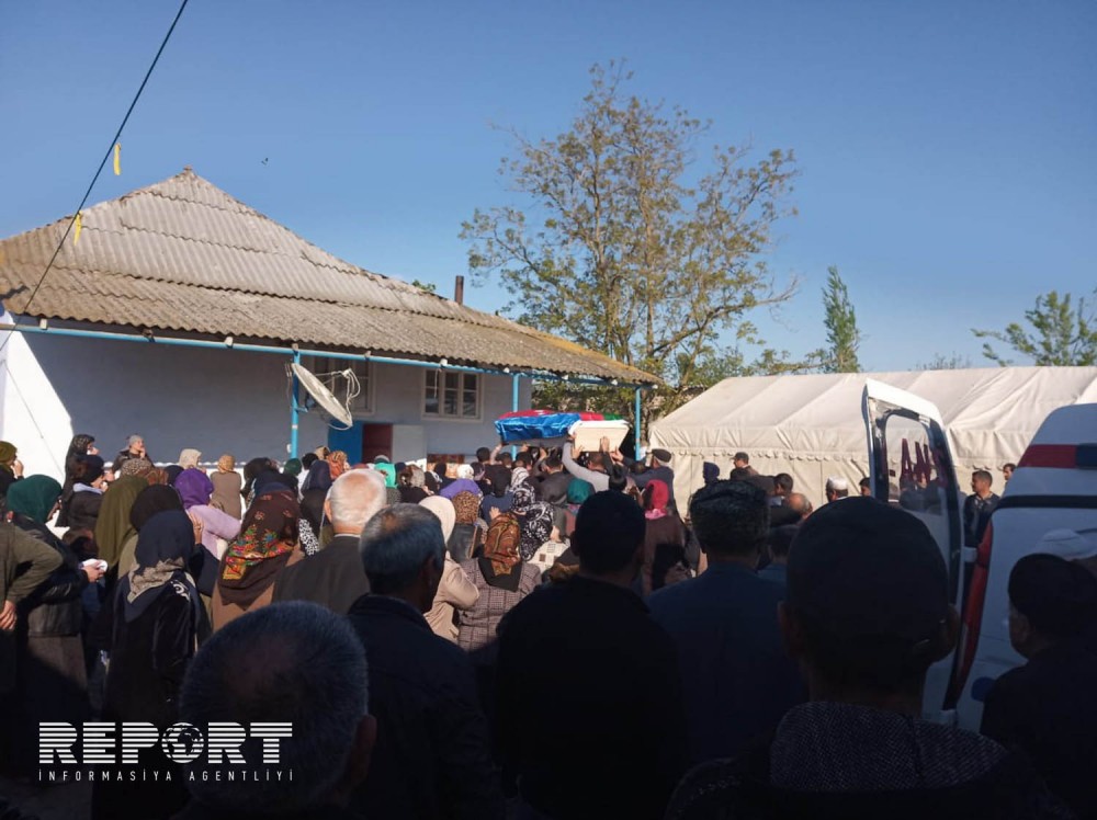 İtkin düşmüş əsgərin 25 ildən sonra məzarı tapıldı - FOTO