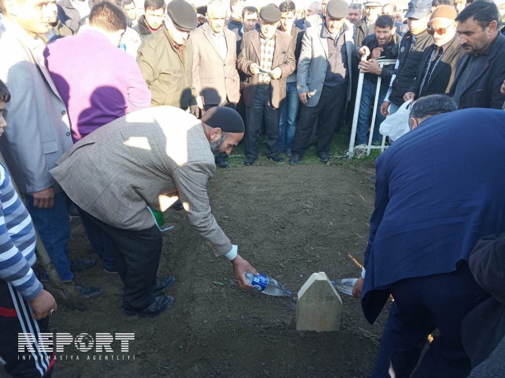 İtkin düşmüş əsgərin 25 ildən sonra məzarı tapıldı - FOTO
