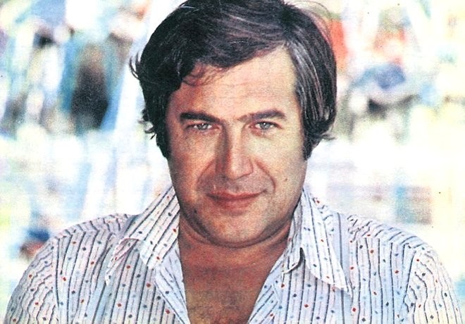 Hər kəsi ağladan bu mahnı hansı qadına yazıldı? - FOTO (VİDEO)