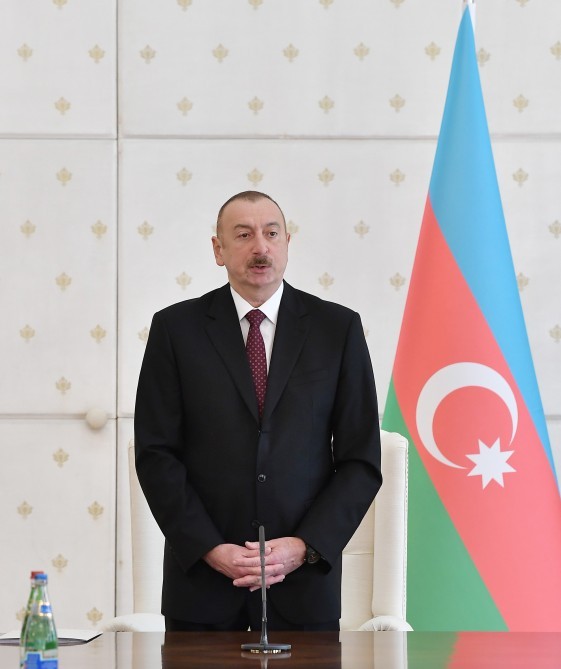 İlham Əliyev nazirləri TOPLADI - YENİLƏNİB