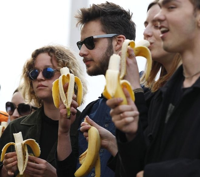 Nazirin bu qərarı ölkədə banana tələbatı artırdı - "seksuallığı təbliğ edir" (FOTOLAR)