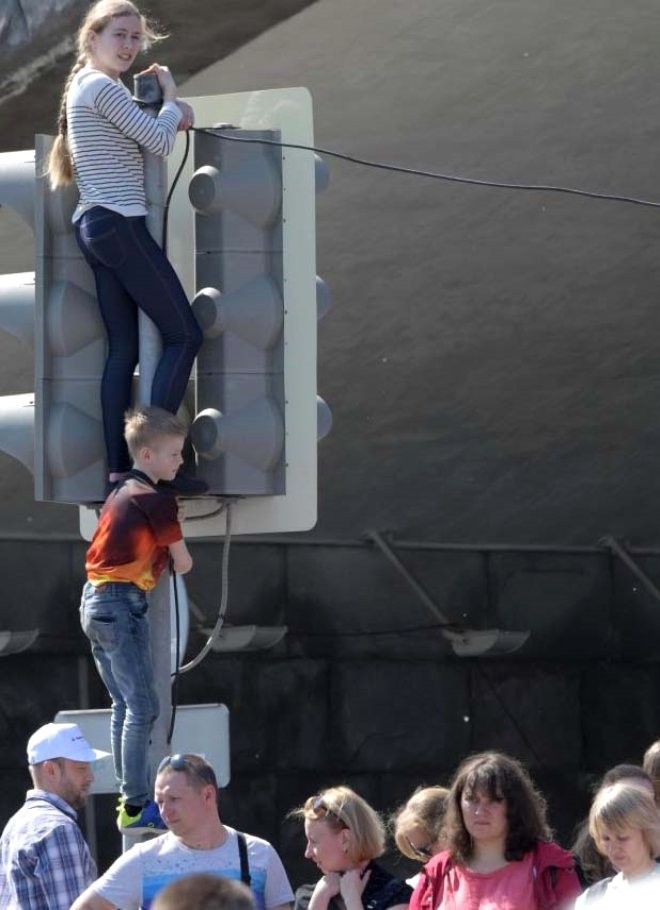 Rusiyanın qadın əsgərləri "9 may" paradına belə hazırlaşır - (FOTO-VİDEO)