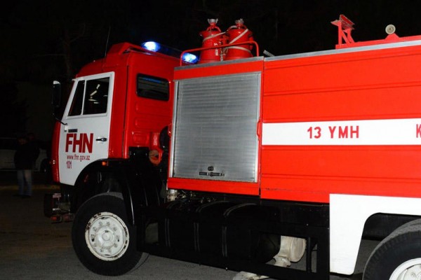 Binəqədidə yataqxanada yanğın baş verib 
