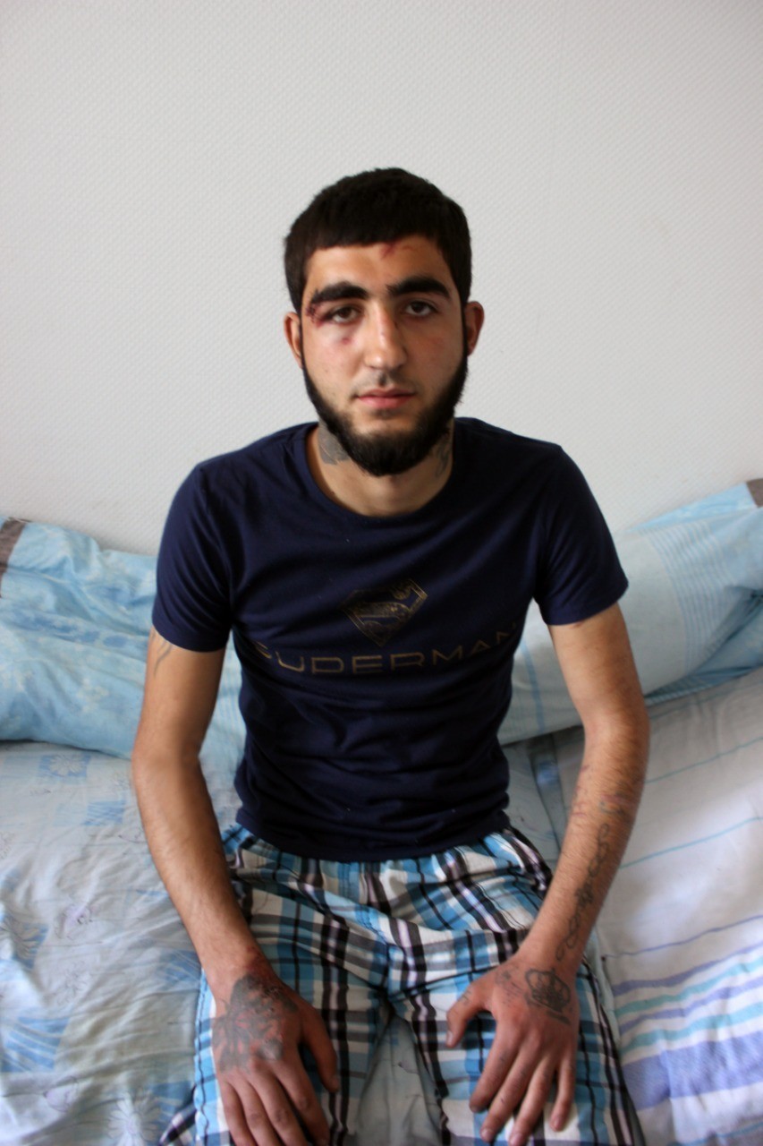 Qubada maşın oğurlayan dəstə qəzaya düşdü(FOTO)