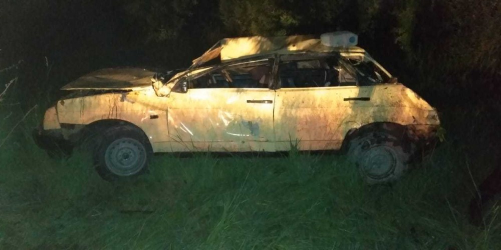 Qubada maşın oğurlayan dəstə qəzaya düşdü(FOTO)