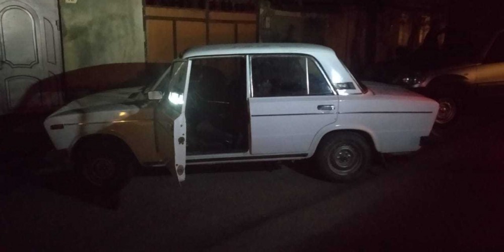 Qubada maşın oğurlayan dəstə qəzaya düşdü(FOTO)