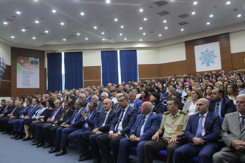 Nizami rayonunda hesabat yığıncağı keçirilib - FOTO