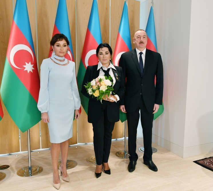 Prezident və xanımı  İrina Viner-Usmanova ilə görüşdülər 