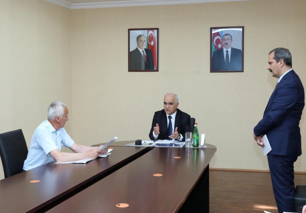 Şahin Mustafayev və müavinləri sakinlərlə görüşdü - FOTOLAR