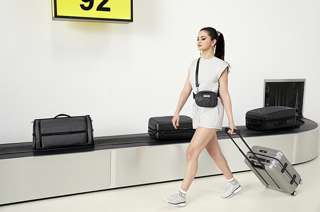 Selena elə görüntülər paylaşdı ki... - FOTOLAR