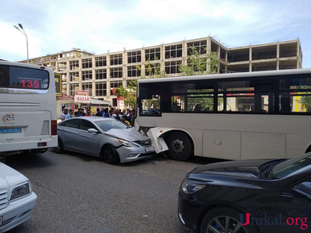 "Xalıq Faiqoğlu"ya məxsus sərnişin avtobusu qəzaya düşdü - FOTOLAR