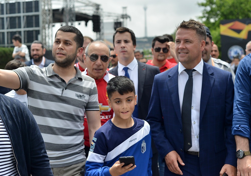 Dənizkənarı Bulvarda Azarkeş Festivalı start götürdü - FOTOLAR