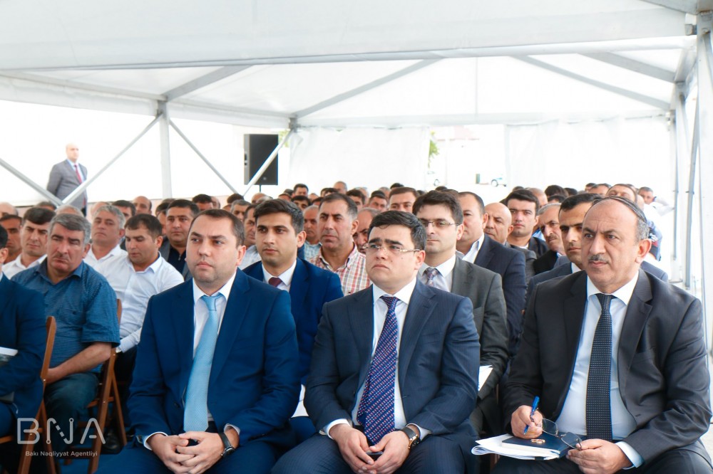 Vüsal Kərimli dispetçerlər və xətt dəstə rəisləriylə görüşdü - FOTO