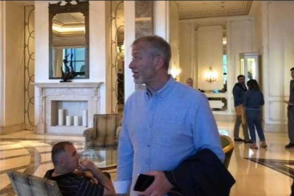 İsgəndər Xəlilov milyarderləri Bakıda qarşıladı - FOTO