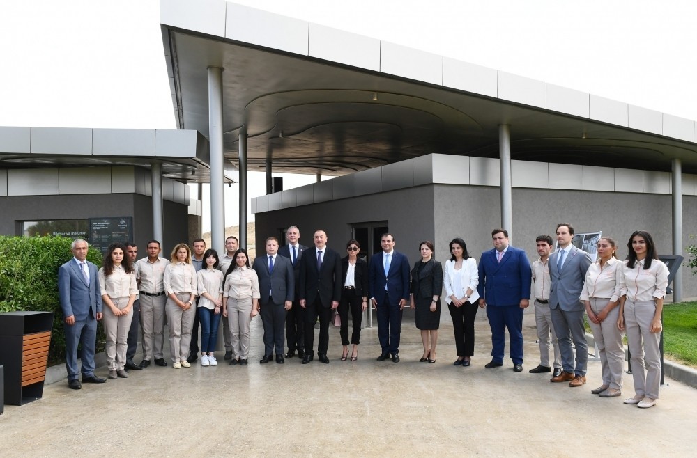 İlham Əliyev və xanımı “Yanardağ”da (YENİLƏNİB-FOTO)