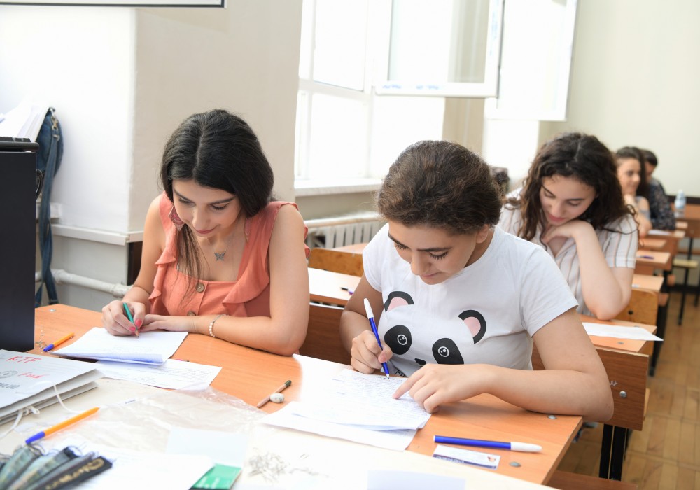 ADNSU-nun İctimai Etimad Şurası imtahan prosesini izlədi - FOTOLAR