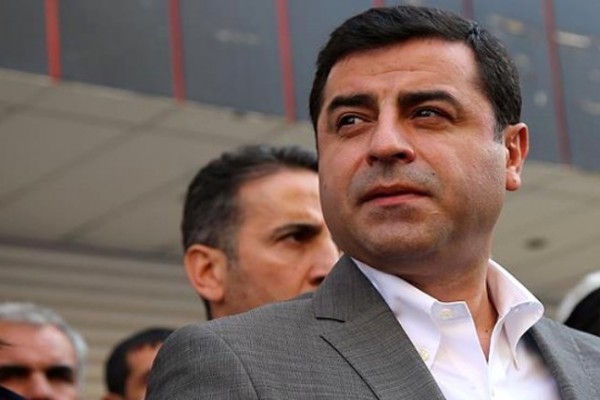 Səlahəddin Dəmirtaş həbsdən buraxılır - iki gün sonra