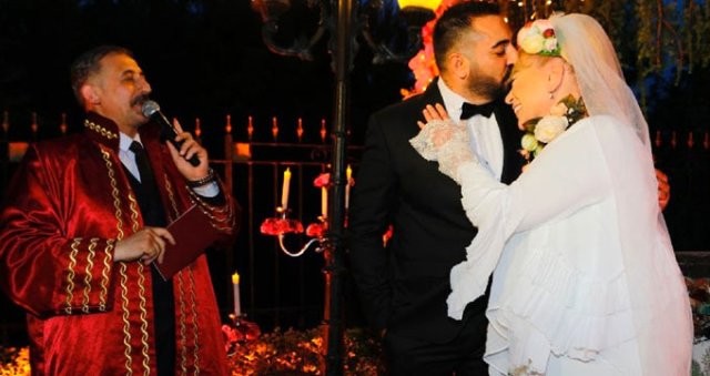 3 günlük ərindən boşanan müğənni acınacaqlı vəziyyətdə - FOTO