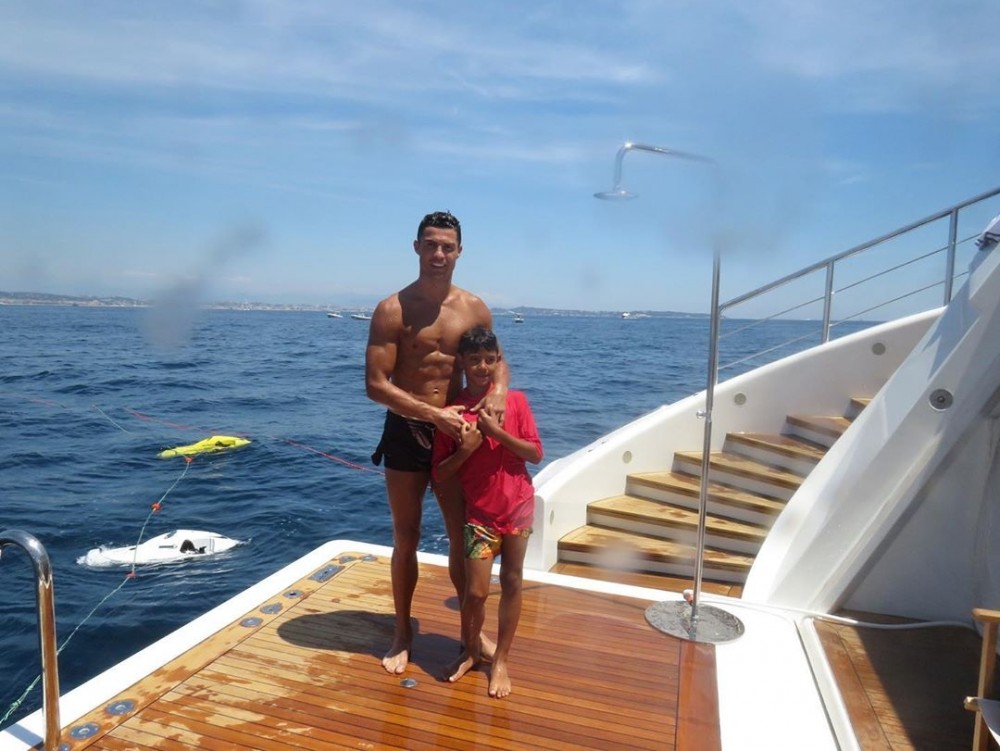 Ronaldo bir həftəlik tətil üçün sərvət xərclədi - FOTO (VİDEO)