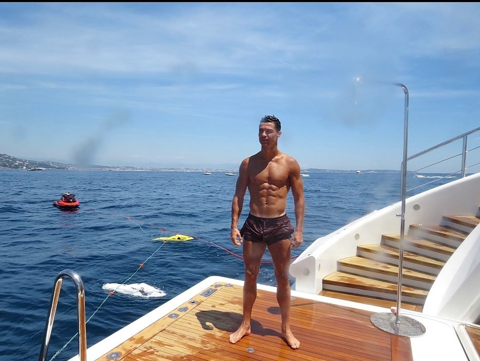 Ronaldo bir həftəlik tətil üçün sərvət xərclədi - FOTO (VİDEO)