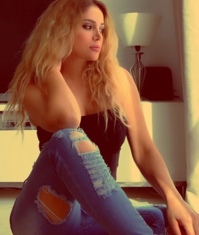 “Baş düşünür, arxa isə artıq qərar qəbul edib” - FOTO