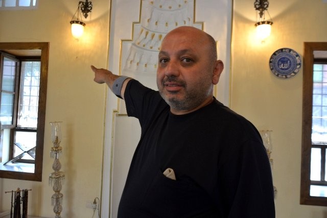 Namaz qılmaq bəhanəsilə məscidə girdi  - Antik  saatı oğurladı (FOTO+VİDEO)