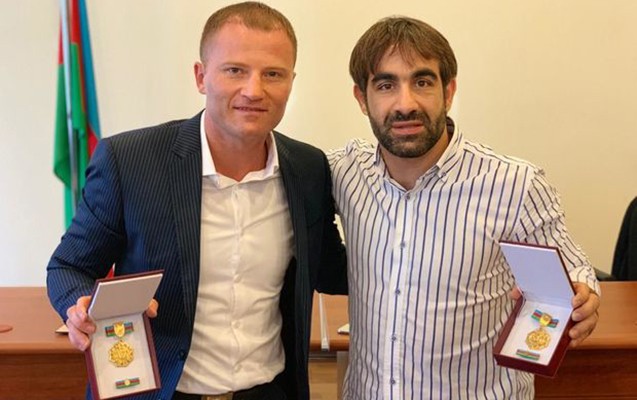 İlham Əliyev idmançıları təltif etdi -  FOTO