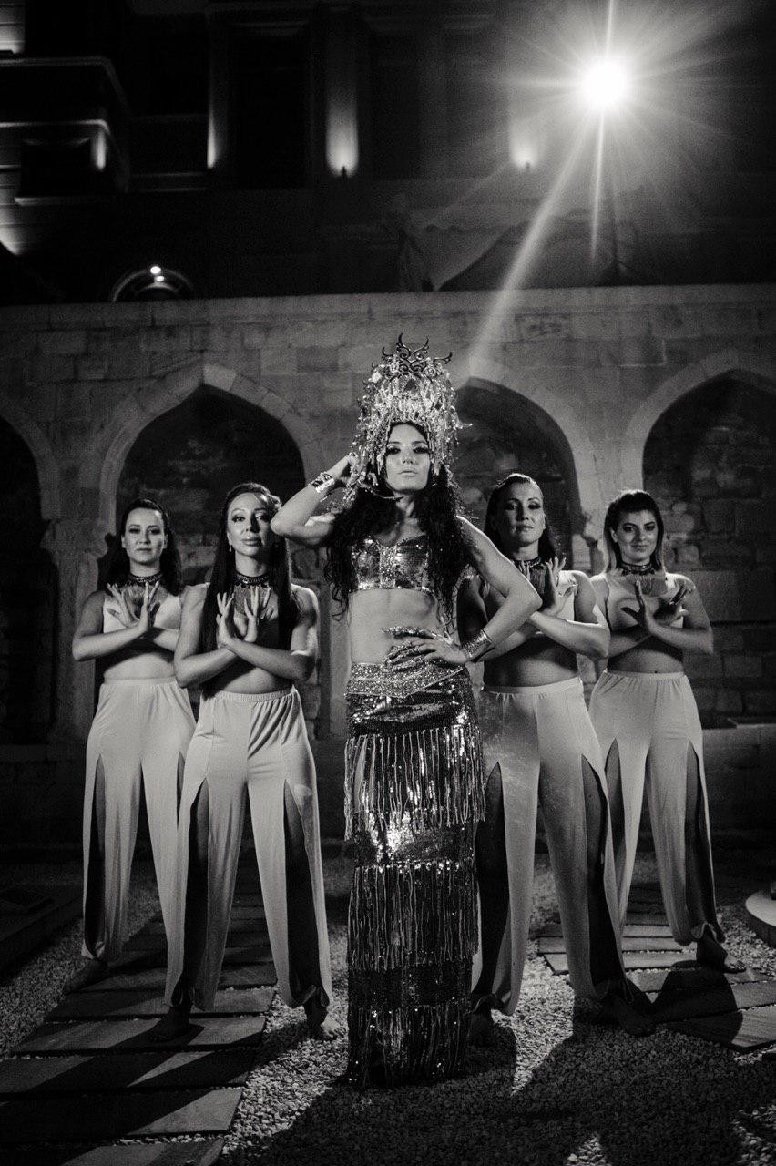 Dilarə bu dəfə “hərəmxana”da - FOTOLAR