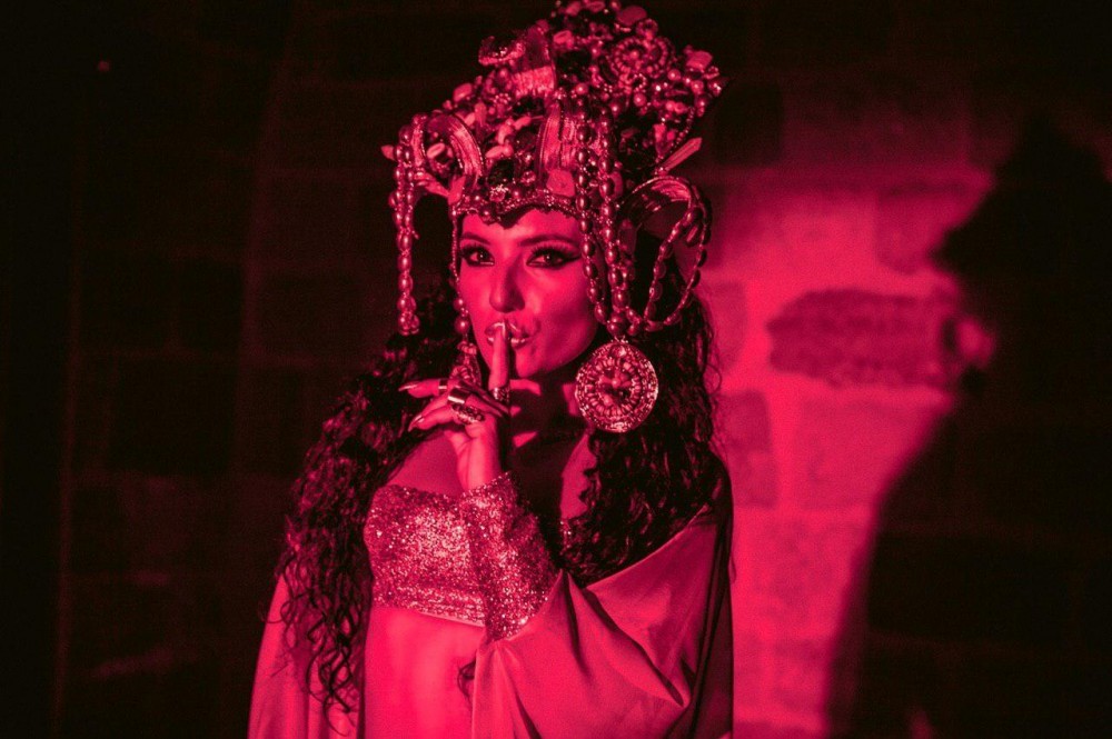 Dilarə bu dəfə “hərəmxana”da - FOTOLAR