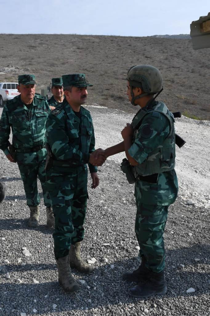 Ermənilər postumuzu atəşə tutdu, əsgərimiz yaralandı - General hadisə yerində