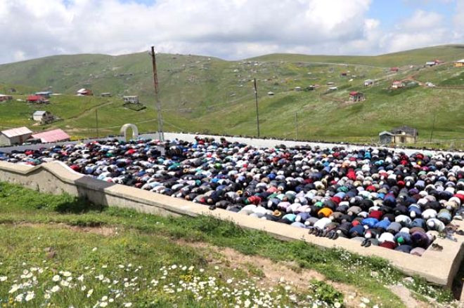 557 ildir bu məscidin tavanı yoxdur - FOTO