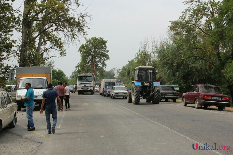 Göyçayda zəncirvari QƏZA: İki “KamAZ” aşdı