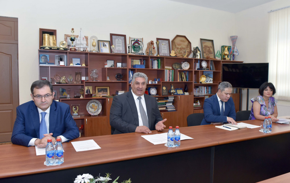Gənc Liderlər Proqramının 2019-cu il üçün məzunları mükafatlndırıldı - FOTOLAR