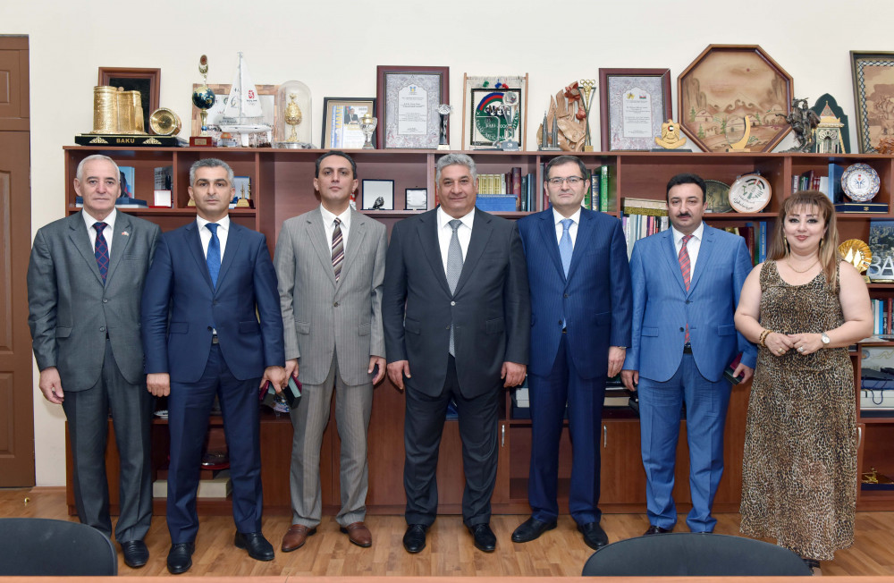 Gənc Liderlər Proqramının 2019-cu il üçün məzunları mükafatlndırıldı - FOTOLAR