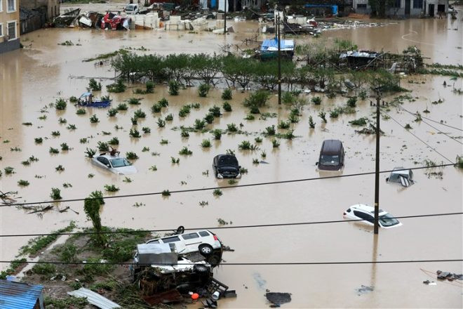 Çində “Lekima” qasırğasından əhali belə can qurtarır - FOTOLAR