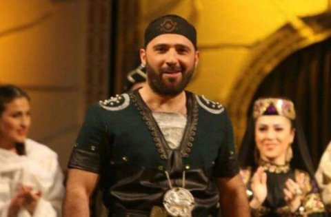 Tanınmış azərbaycanlı aktyor taksi sürücüsü işləyirmiş - FOTO