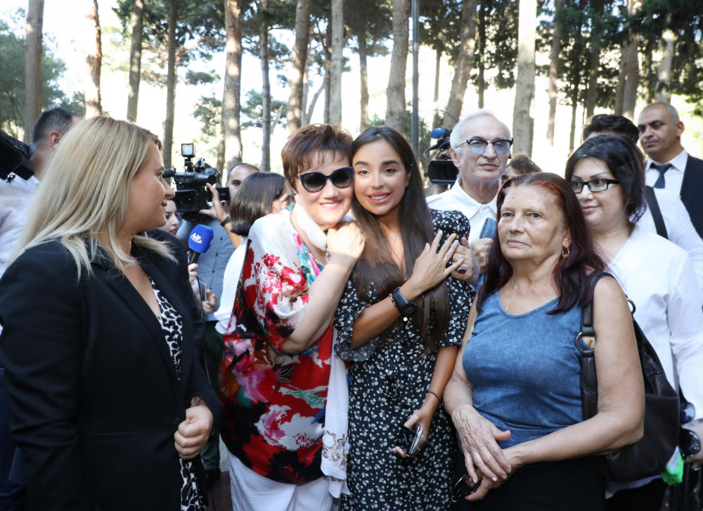 Leyla Əliyeva Müslüm Maqomayevin anım mərasimində - FOTOLAR