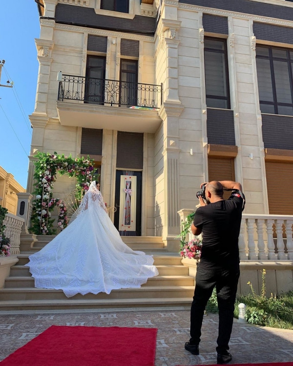 Fatimənin qızının toyudur - VİDEO(FOTO)